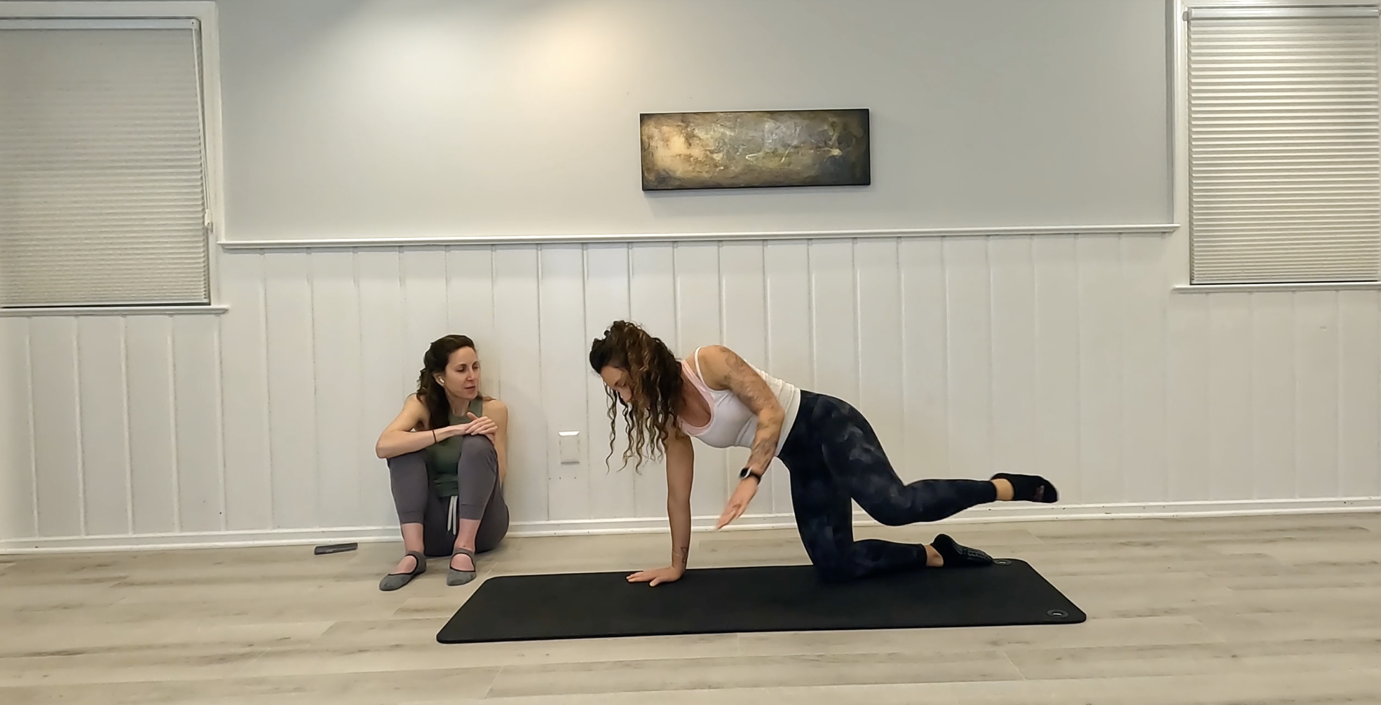 30 Min Mat 27 - Glutes & Obliques