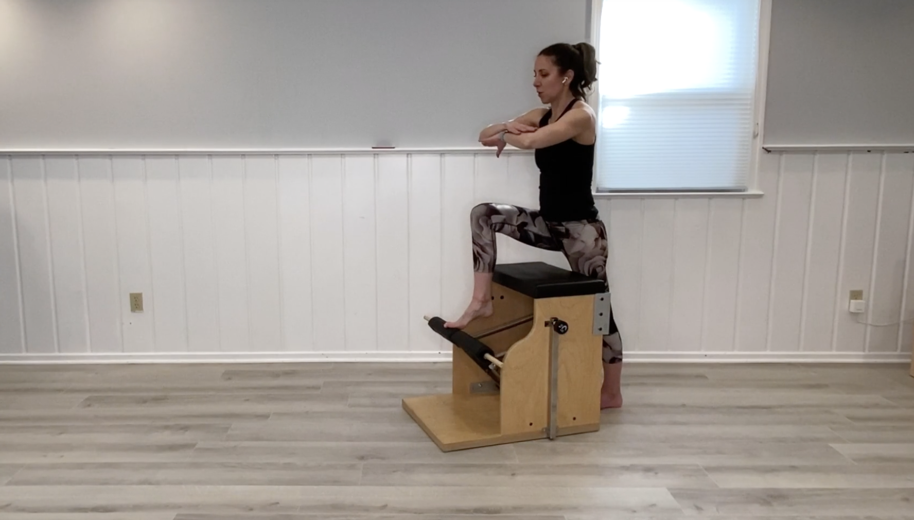 Chair 9 - Stay on the Chair