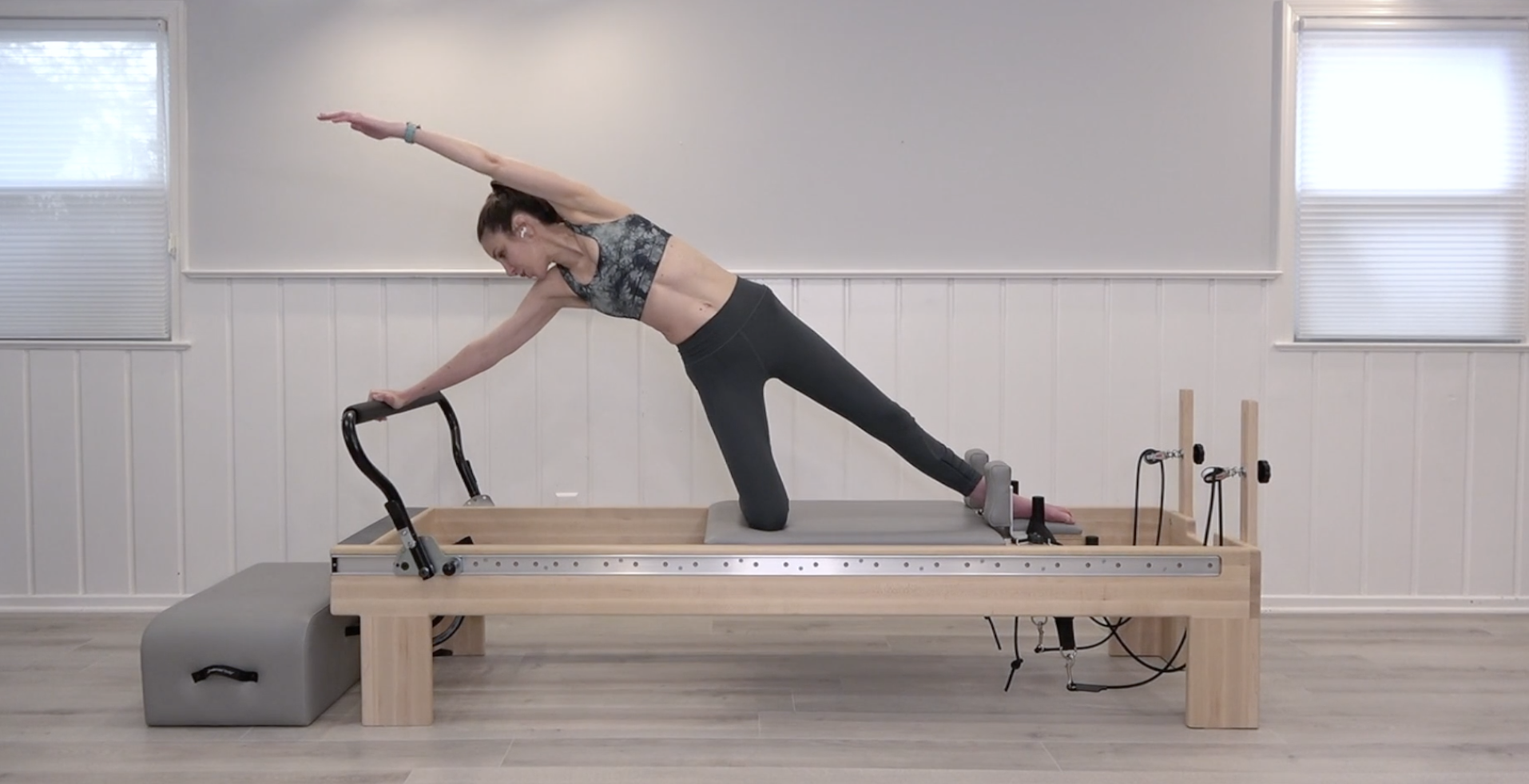 Reformer 30 - Side Body