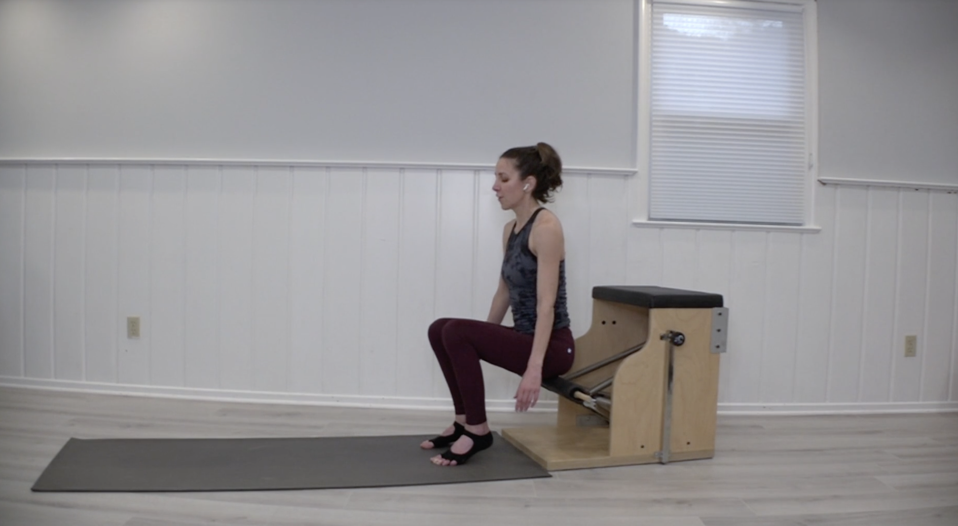 Chair 1 - Triceps, Glutes, Deep Abs