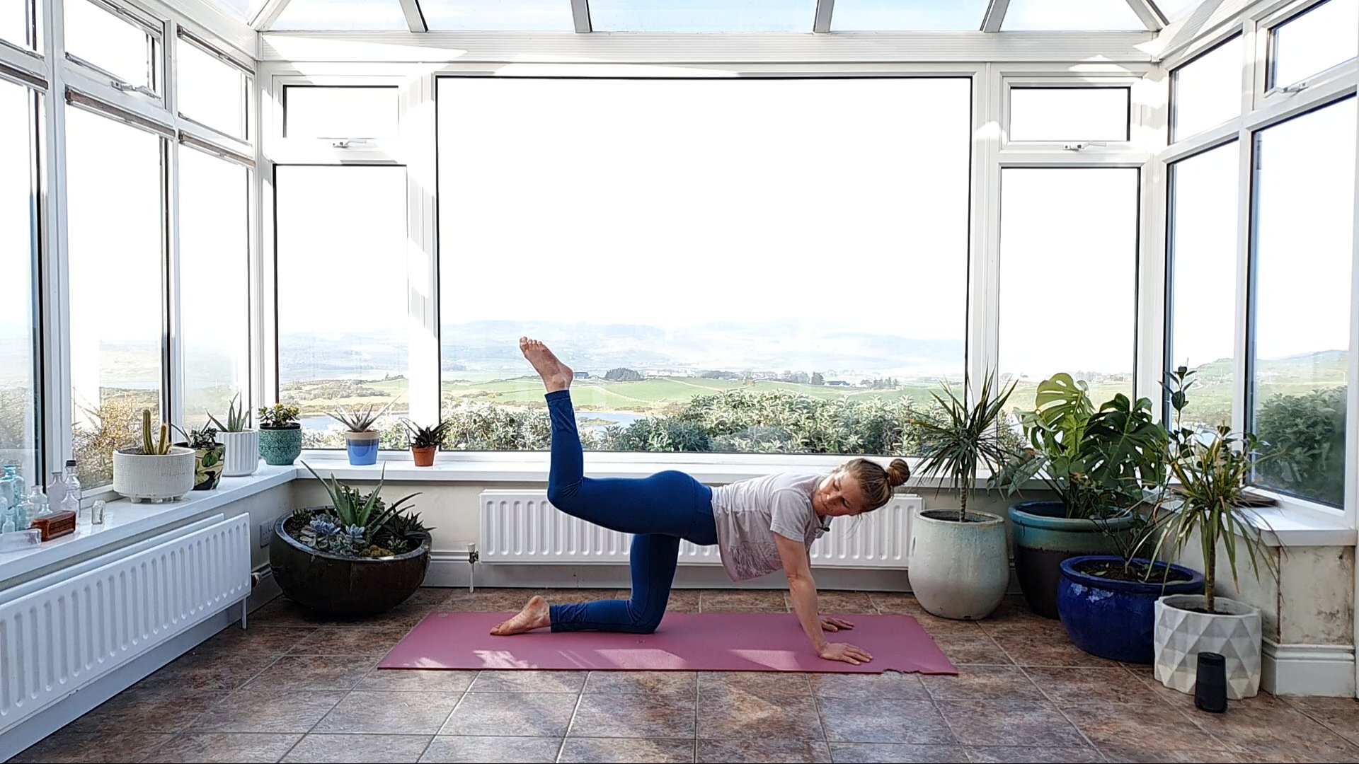 Abs + Bum in 18 Mins 