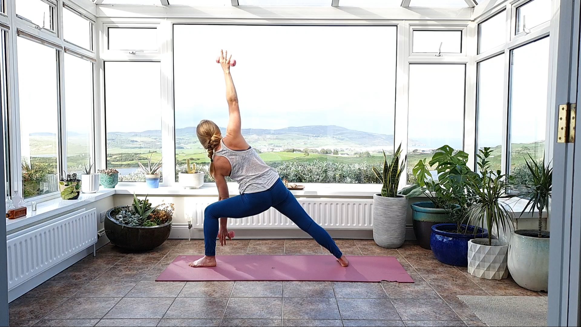 Yoga Sculpt - All Around Tone + Calorie Burn 30 Mins