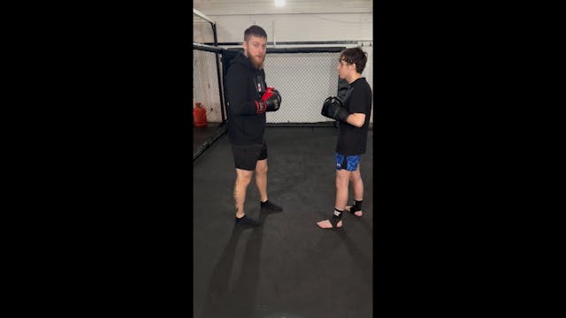 Beginner Kickboxing - Blocking Hooks