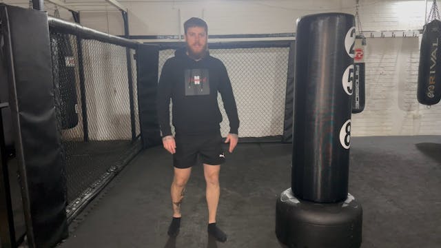 Muay Thai & Kickboxing  - Switch Knee