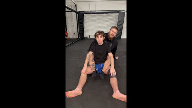 Beginner MMA - Rear Naked Choke