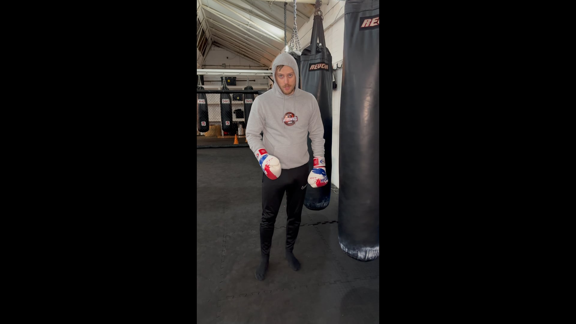 Muay Thai And & Kickboxing - Slap Push Hook