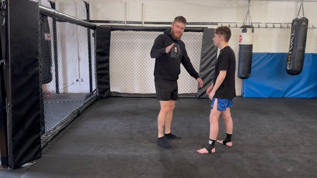 MMA - Inside Leg Trip