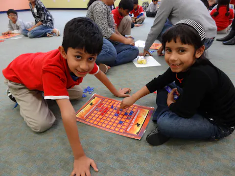 KINGS & QUADRAPHAGES™ (Grades K-1)