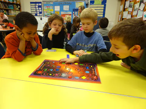 SHAPE-UP™ (Grades K-1)