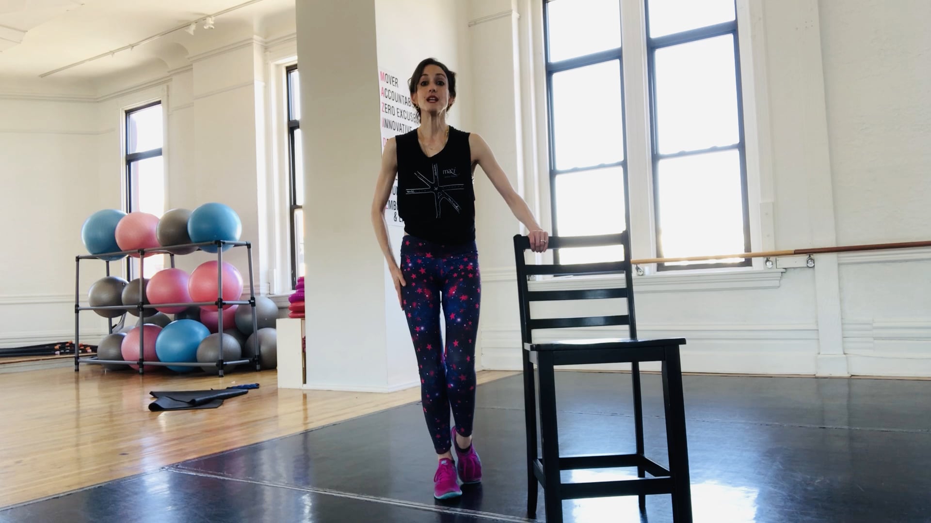 Barre Lower Bod (10 min)