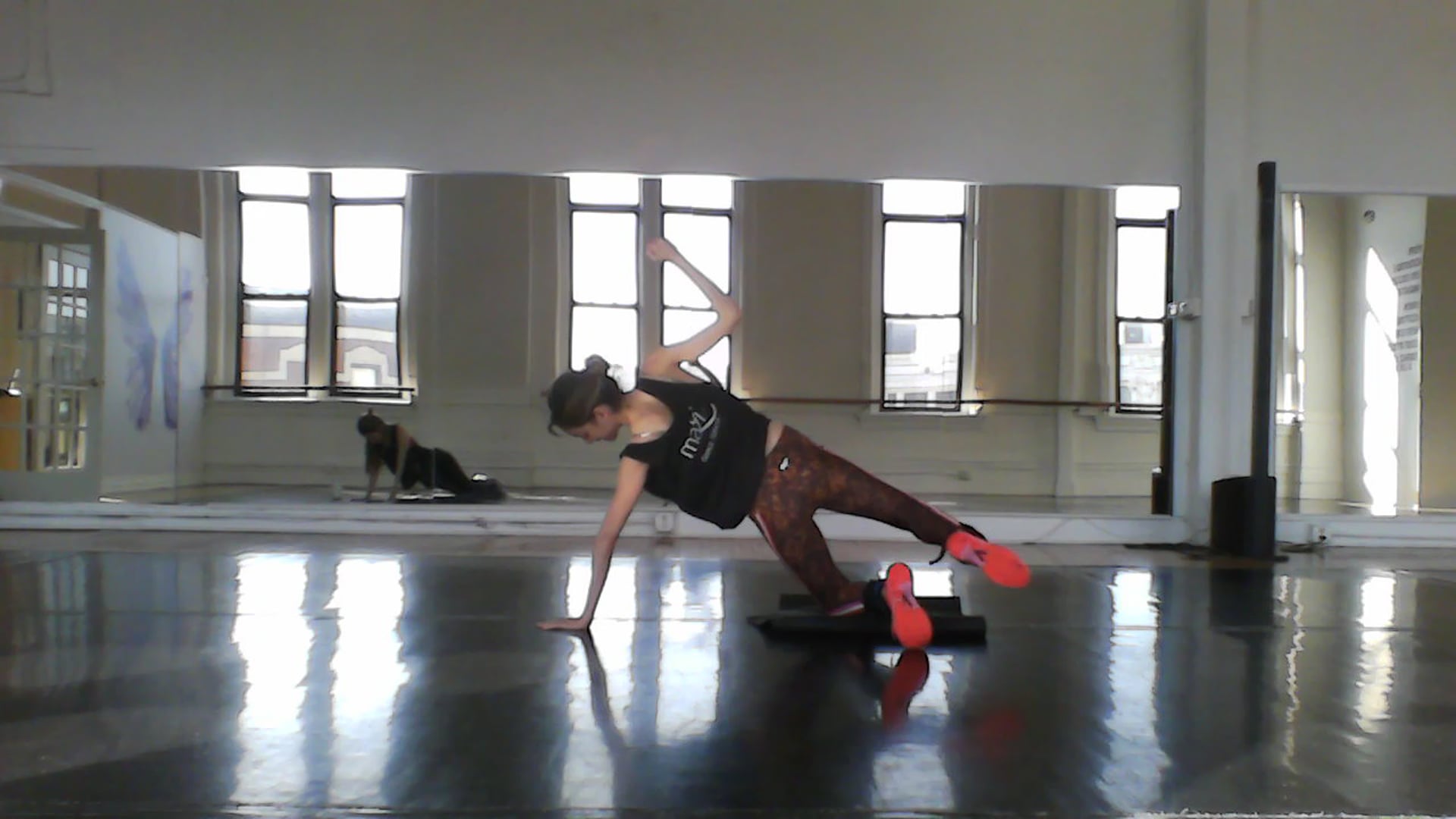 Bum with 1.5 LB Ankle Weights (20 min)