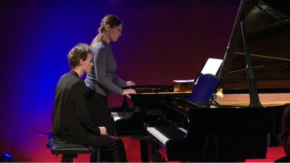 João Ricardo: What does the wall say? For piano 4-hands