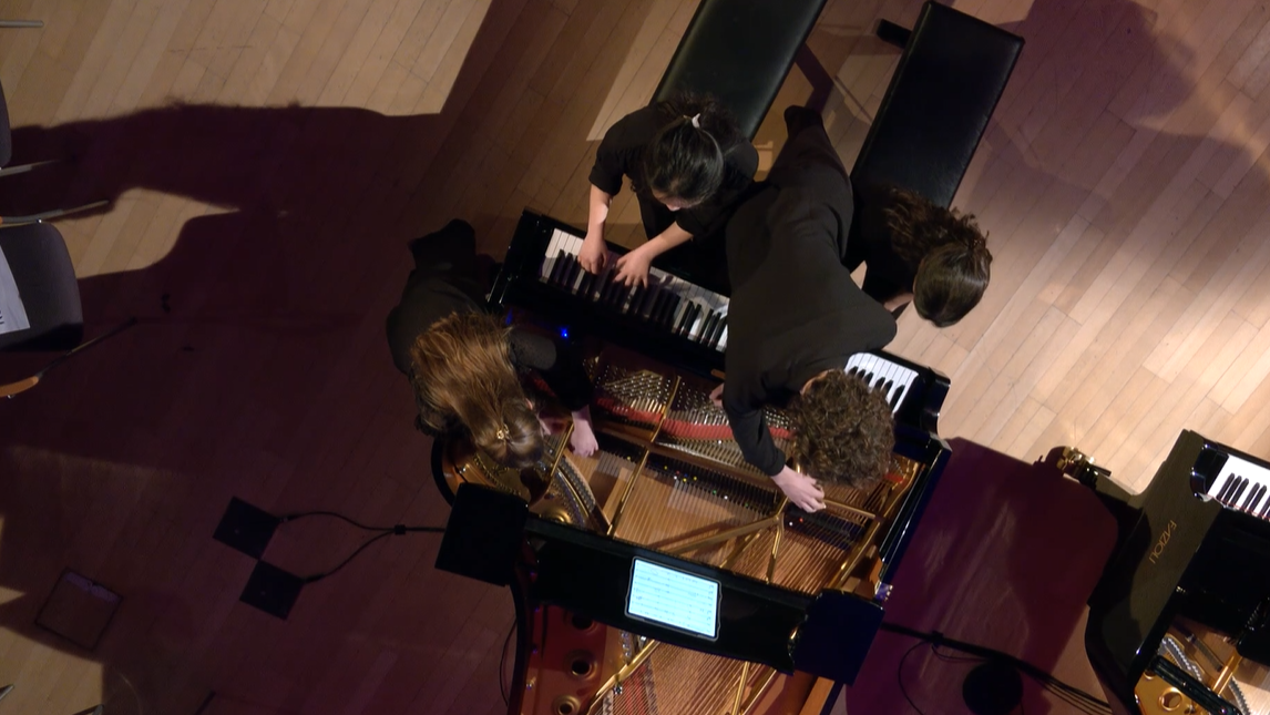 Damian Scholl: Love Songs, für Klavier zu acht Händen