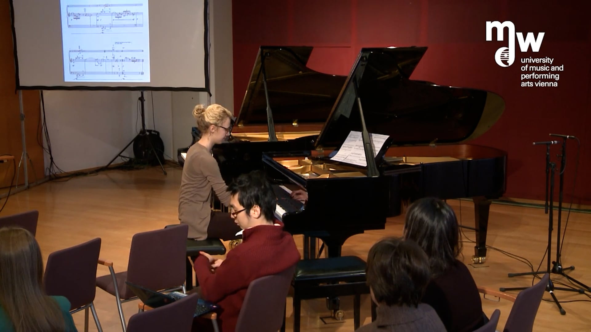 Ülkemin Akbas: Tendril