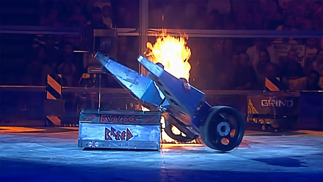 Robot Wars, Series 7 - Semi Final 1 - Mech+