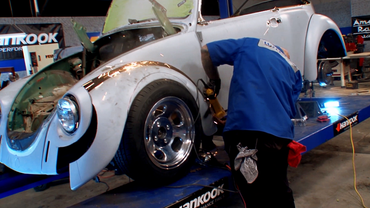 Car Warriors, Series 1 - Episode 6