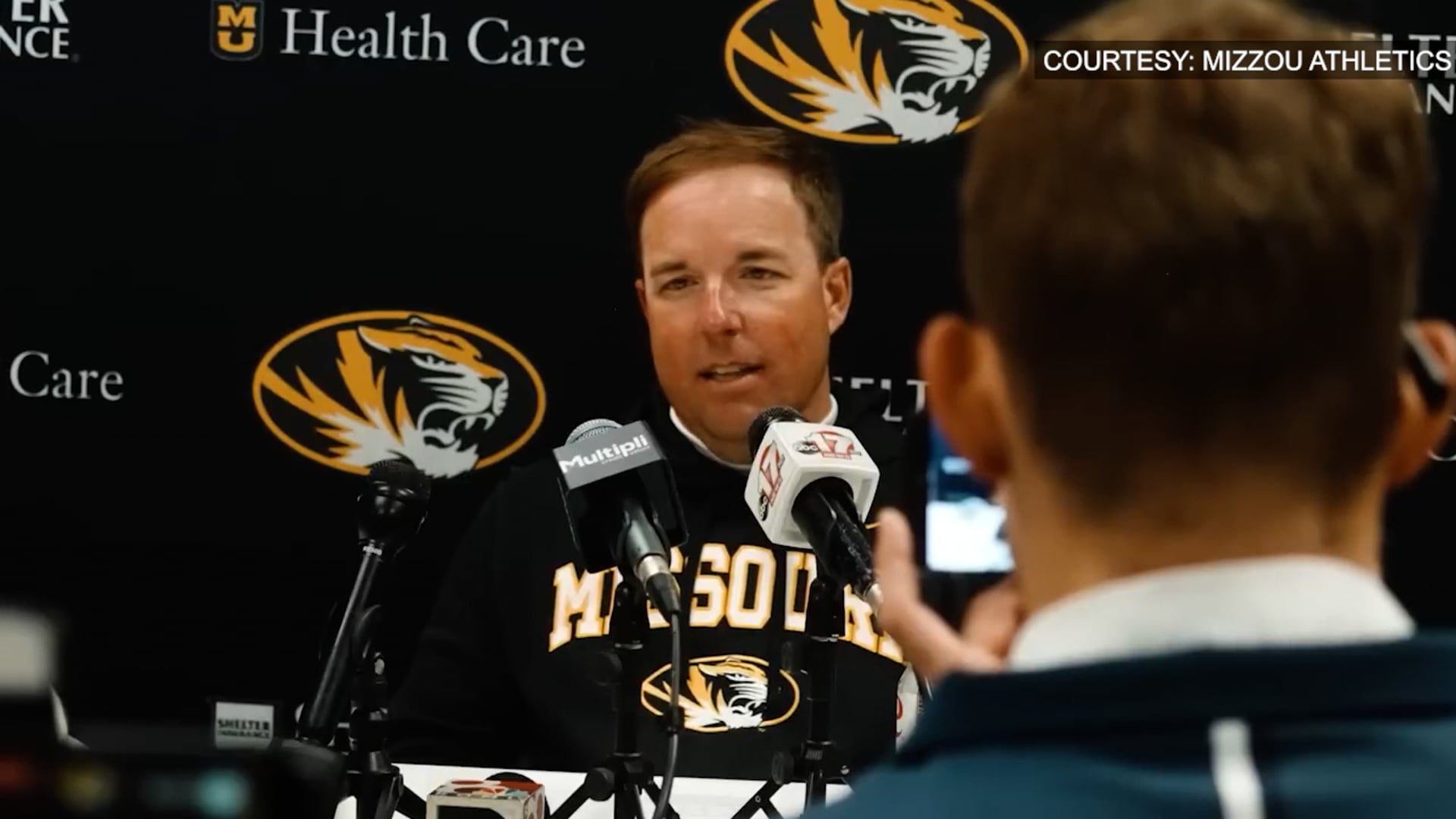 Tiger Sidelines S12E11