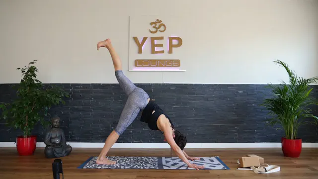 Yoga Challenge Modul 6 - Sonnengruß B