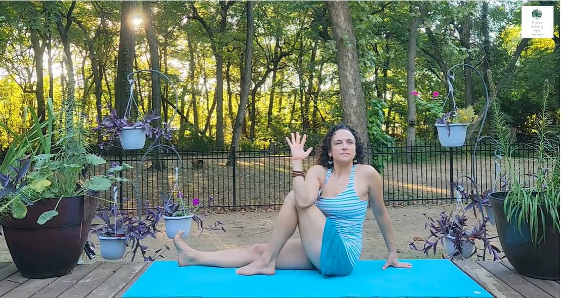 60-min Advanced Power Yoga Mix Class #12.