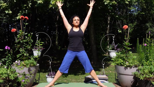 30-minute Yoga for Chakra Cleansing a...