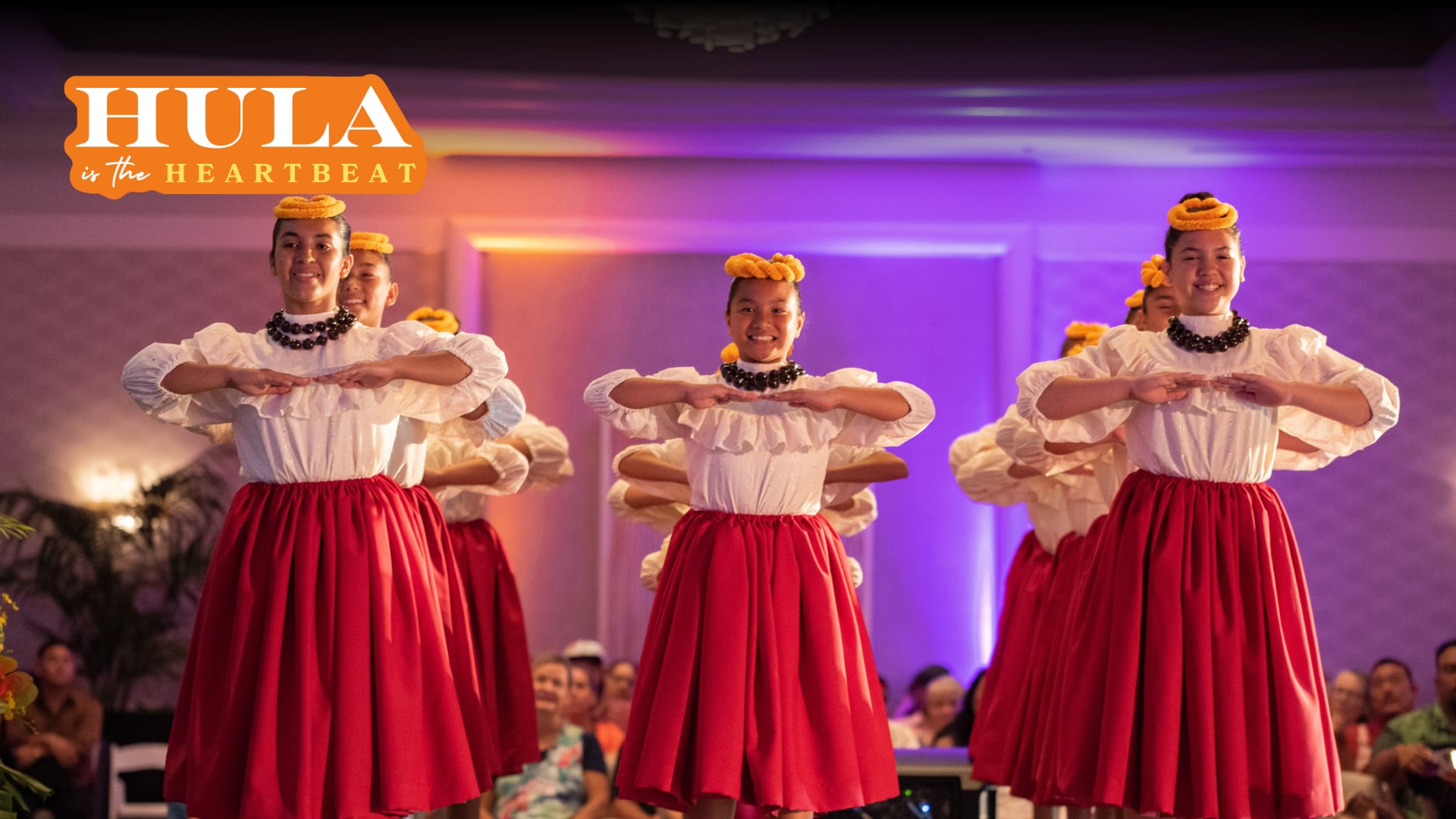 Hula Kahiko by Hālau Kekuaokalāʻauʻalaʻiliahi