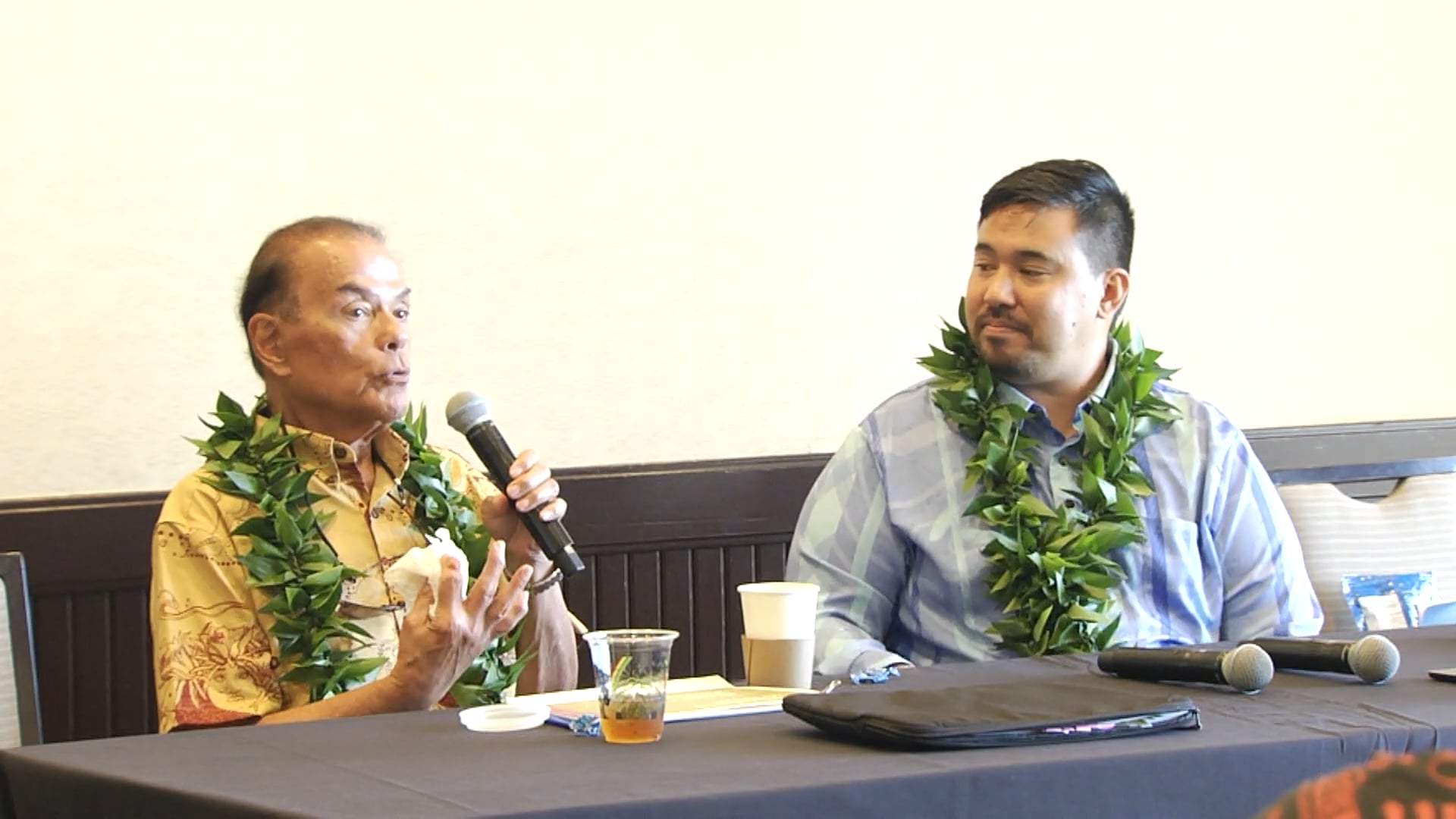 Eia nō ka Uku lā: ʻo ka Leo