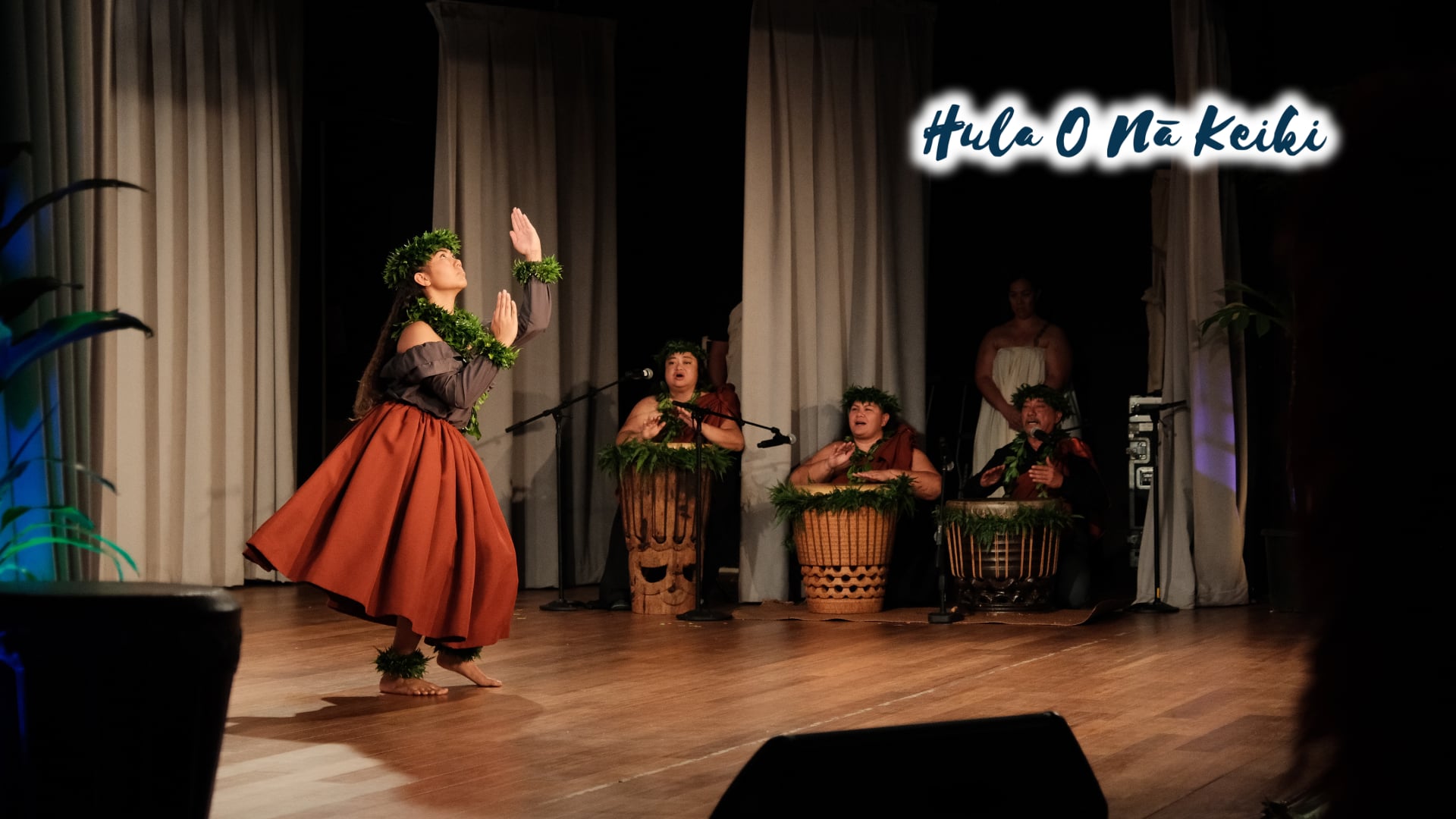 Elizabeth Kekahuna, Kahiko Performance | Hula O Nā Keiki 2025