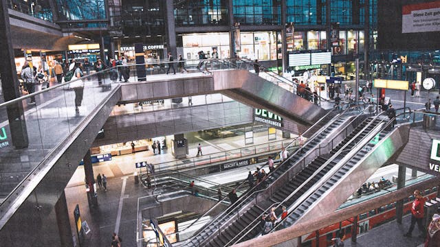 Berlin, Shopping Center - S4036