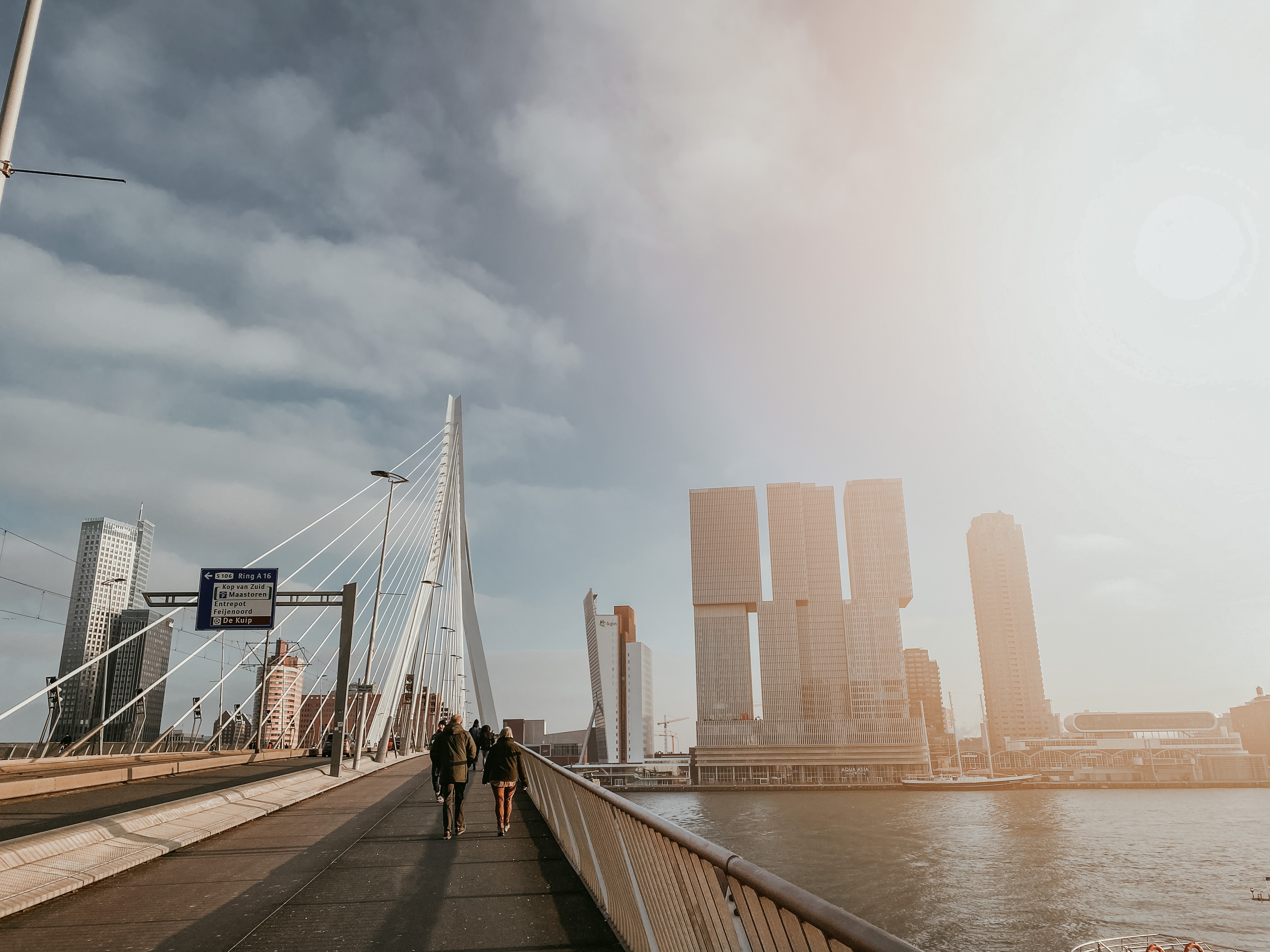 Erasmus Bridge, Rotterdam in Netherlands - S4153 