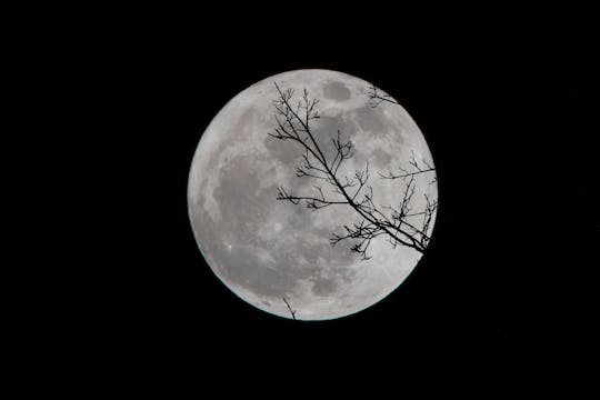 Moon Relaxation - S2012