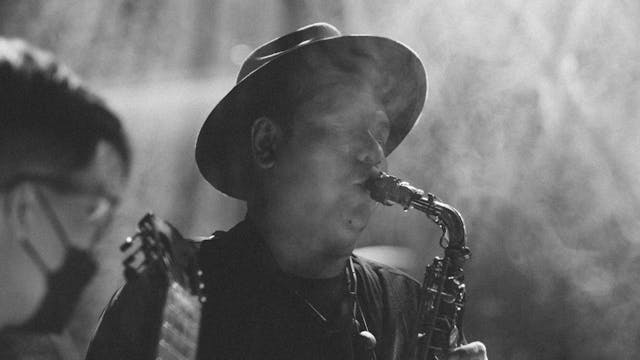 Night out in town - S143