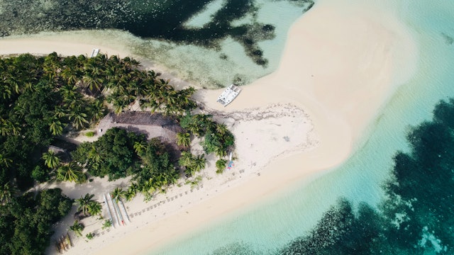 Above the Fiji Islands - S4020