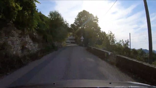 S4140 - Driving in the French Alps - ...