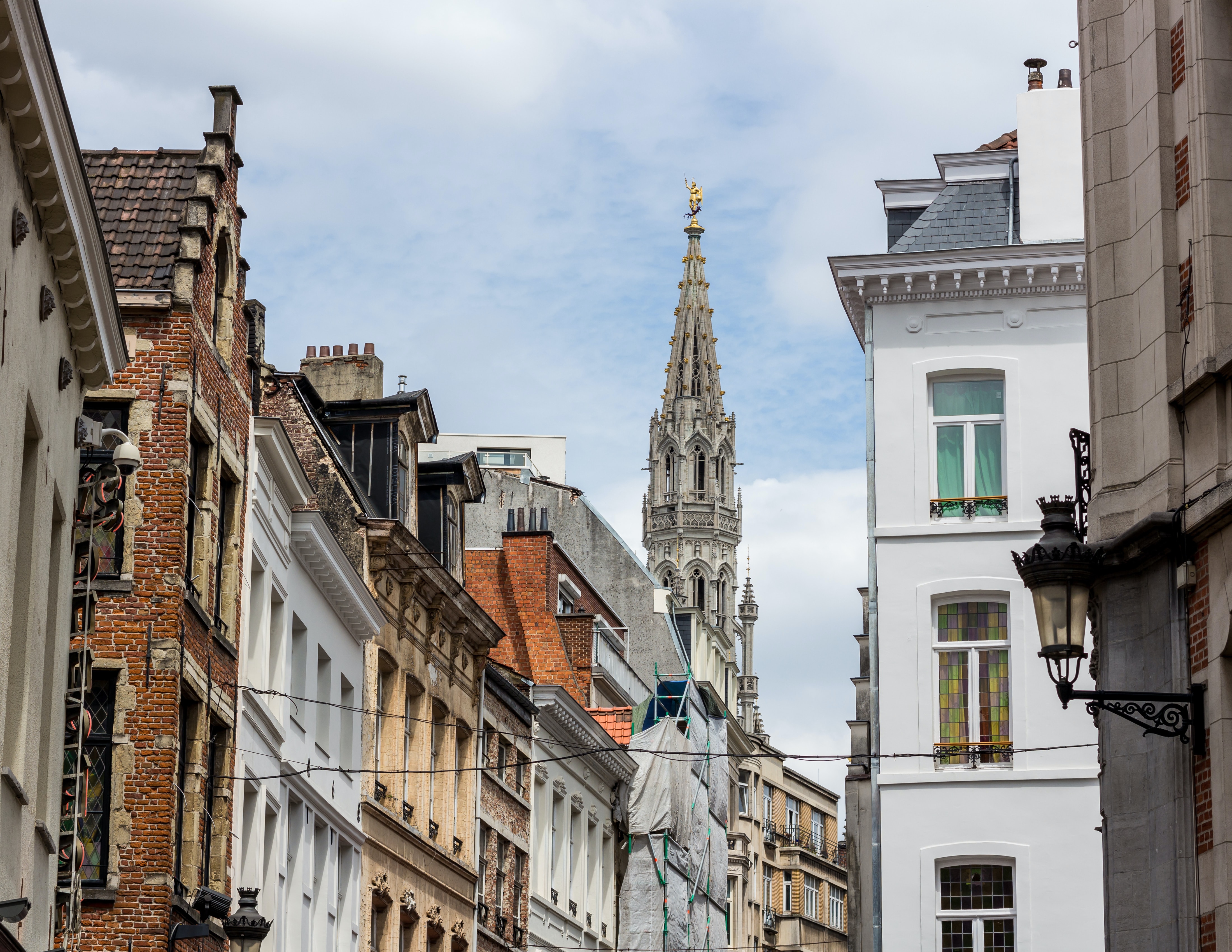 Walking Tour of Rue Neuve, Brussels in Belgium - S4097 