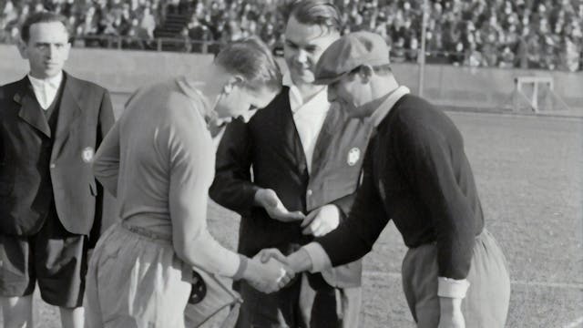 Vintage Soccer in Spanish - S127S 