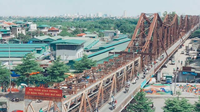 Hanoi, Long Bien Bridge to St Joseph's Cathedral in Vietnam - S4166 