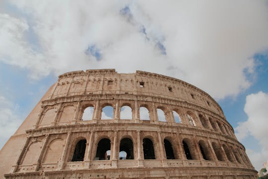 Discover The Colosseum, Trajan's Mark...