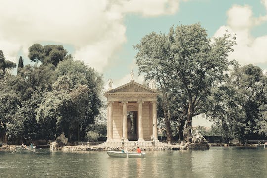 Walk Around The Villa Borghese in Ita...