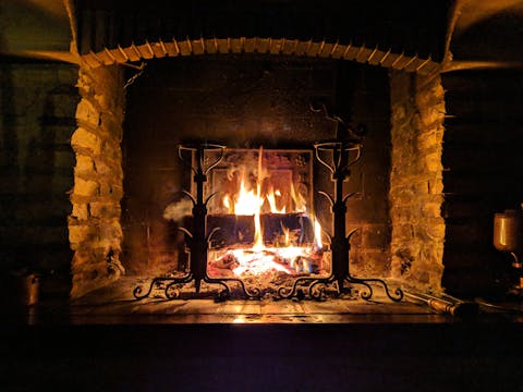 Cozy Fireplace - S202 