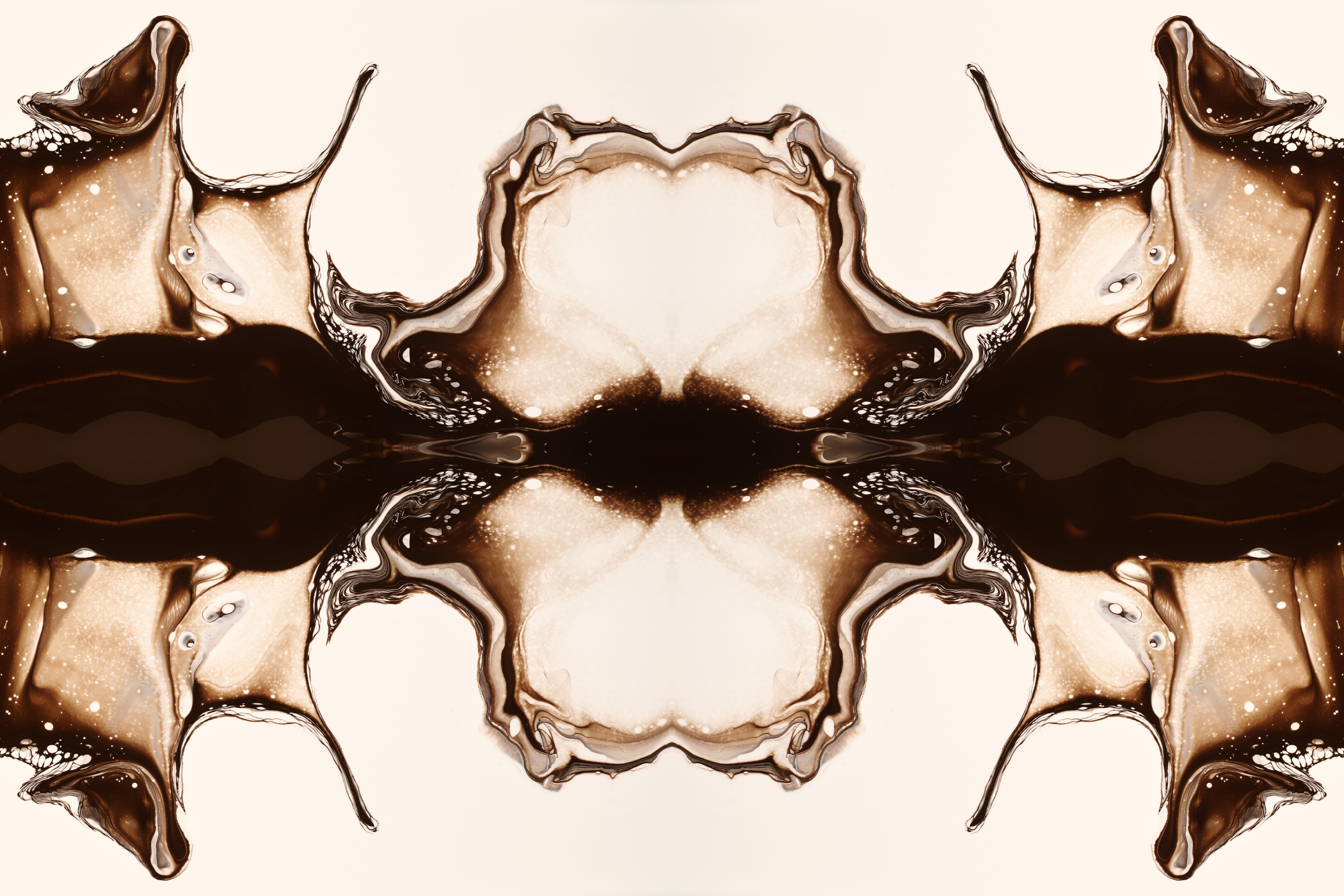 Jazz Music Accompanied by Captivating Abstract Images - S3411