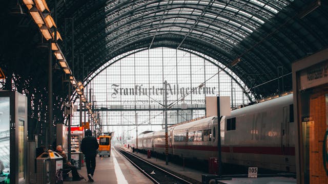 Frankfurt Hauptbahnhof, Train Station...