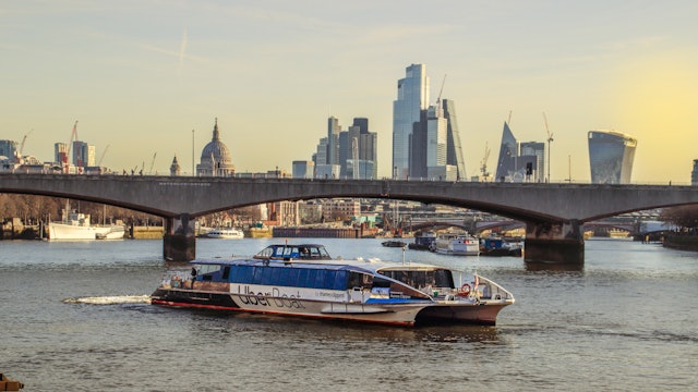 Canary Wharf, London - S6032