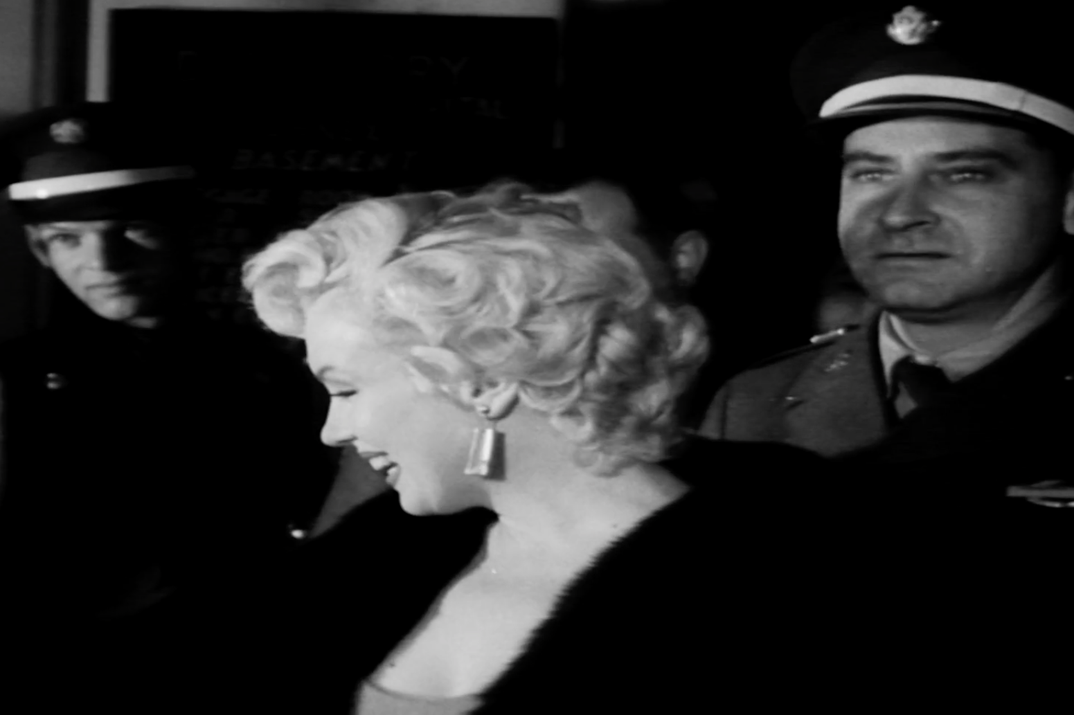Marylin Monroe in Spanish - S114S 