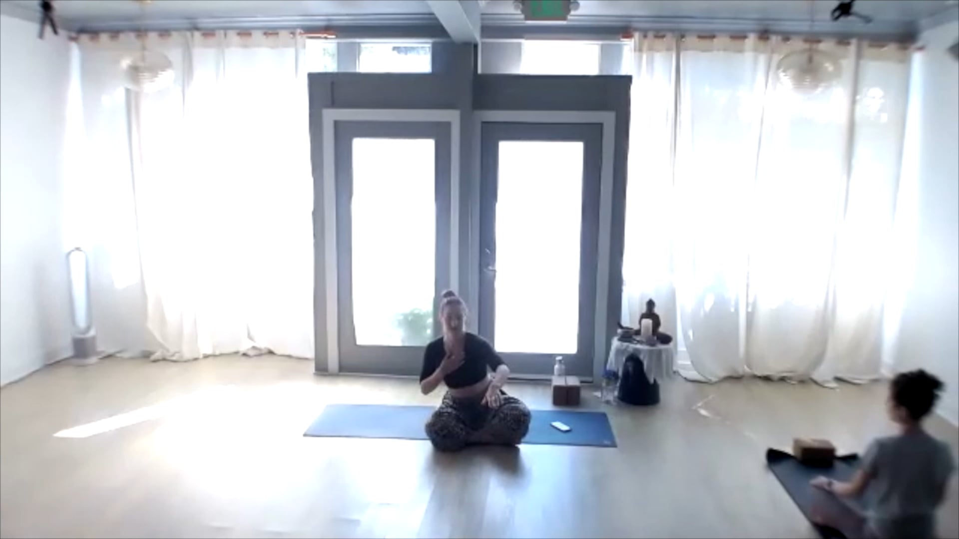 Gillian Cofair Fiery Flow - 08