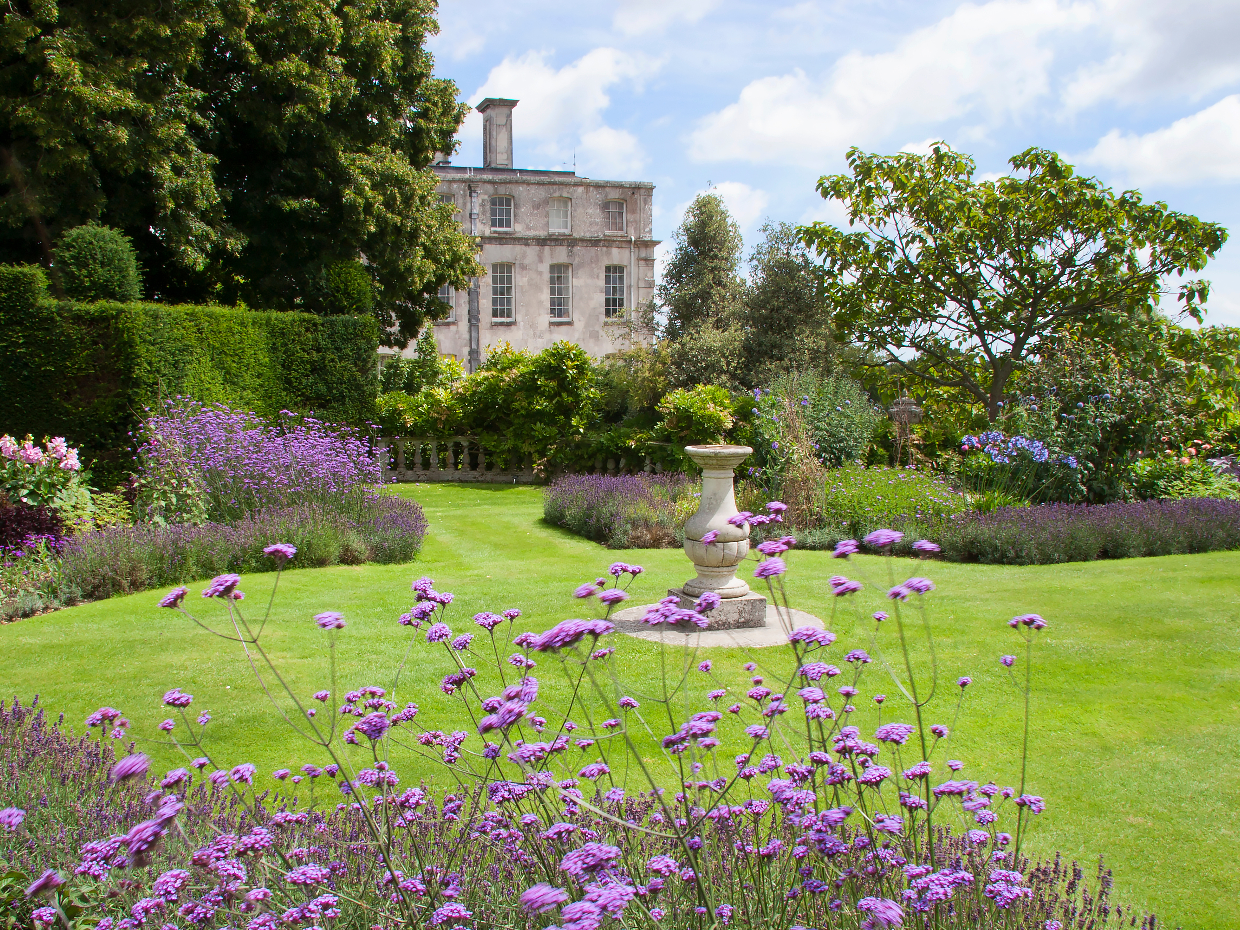Formal Garden Reference Photo.jpg