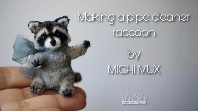 How to make a miniature raccoon with pipe cleaners