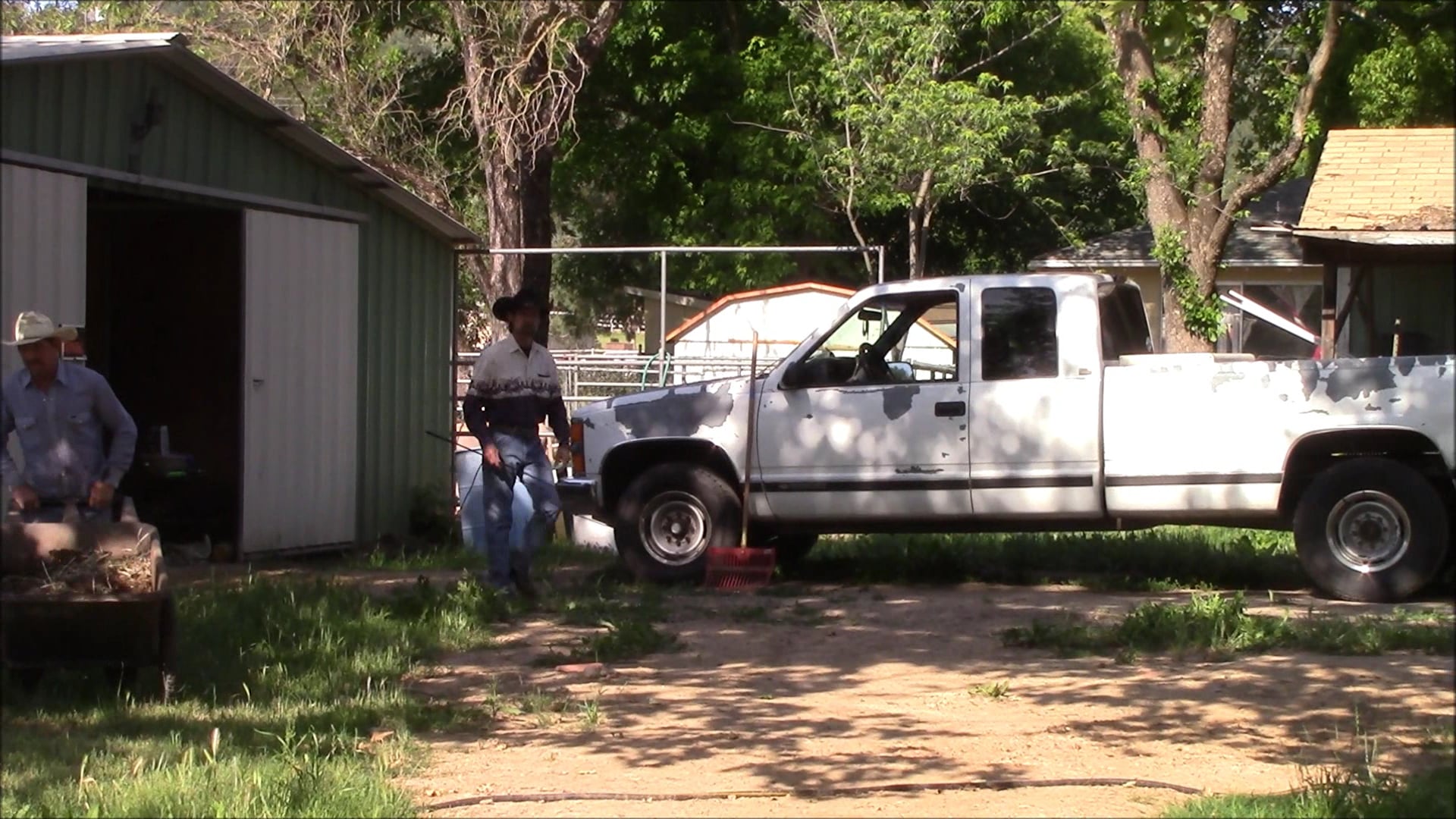 Teaching Your Horse How To Ground Tie (Ground Exercise)*