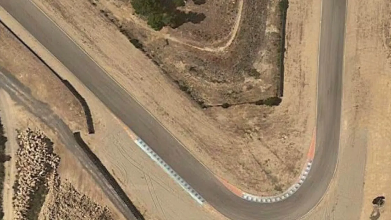 Calafat 'how I ride' motorcycle circuit guide