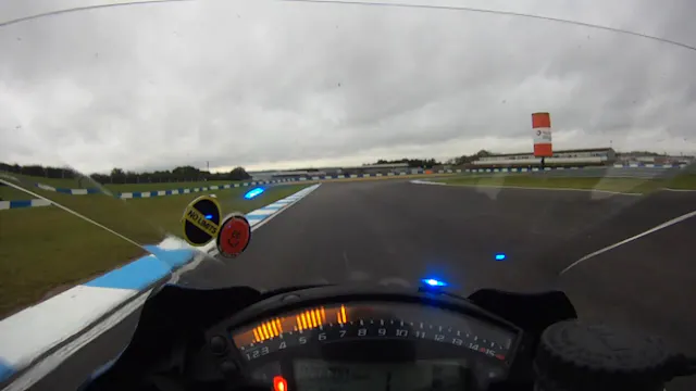 Donington - 'How I ride' motorcycle circuit guide