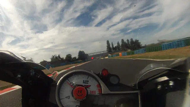 Magny Cours motorcycle 'how I ride' circuit guide